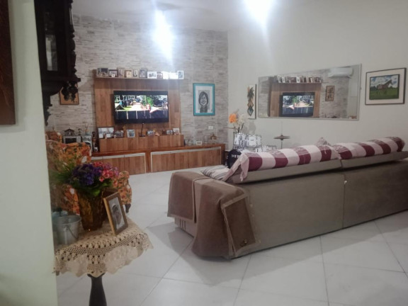 Imagem Casa com 2 Quartos à Venda, em Caiçara - Praia Grande Imagem Casa com 2 Quartos à Venda, em Caiçara - Praia Grande