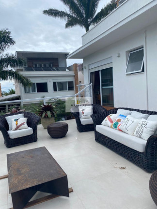 Imagem Casa com 5 Quartos à Venda, 440 m² em Maresias - São Sebastião Imagem Casa com 5 Quartos à Venda, 440 m² em Maresias - São Sebastião