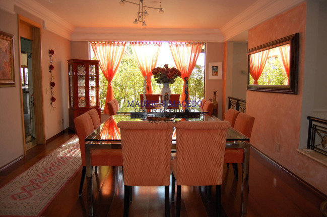 Imagem Casa com 5 Quartos à Venda, 1.400 m² em Alphaville - Santana De Parnaíba Imagem Casa com 5 Quartos à Venda, 1.400 m² em Alphaville - Santana De Parnaíba