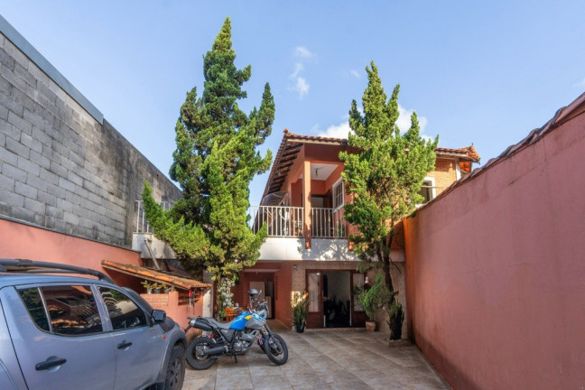Imagem Casa com 3 Quartos à Venda, 130 m² em Jardim Três Marias - Taboão Da Serra Imagem Casa com 3 Quartos à Venda, 130 m² em Jardim Três Marias - Taboão Da Serra
