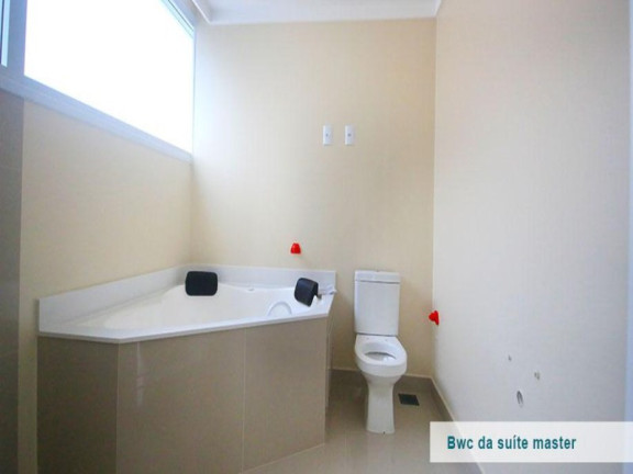 Imagem Imóvel com 4 Quartos à Venda, 145 m² em Centro - Balneário Camboriú Imagem Imóvel com 4 Quartos à Venda, 145 m² em Centro - Balneário Camboriú
