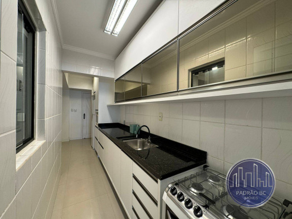 Imagem Apartamento com 3 Quartos para Alugar, 234 m² em Centro - Balneário Camboriú