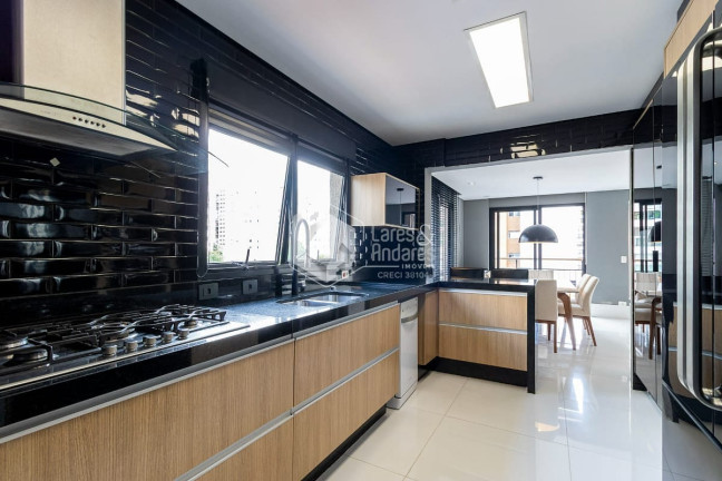 Imagem Apartamento com 2 Quartos à Venda, 171 m² em Moema - São Paulo