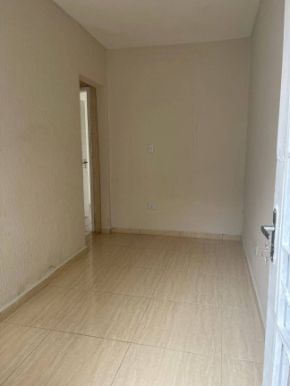 Imagem Casa com 2 Quartos para Alugar,  em Taboão - Diadema