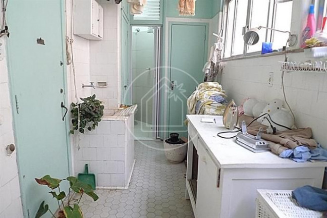 Imagem Apartamento com 4 Quartos à Venda, 230 m² em Copacabana - Rio De Janeiro