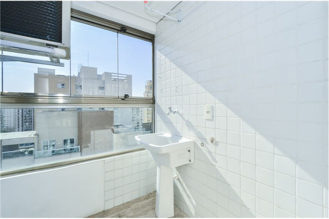 Imagem Imóvel com 1 Quarto à Venda,  em Vila Olímpia - São Paulo