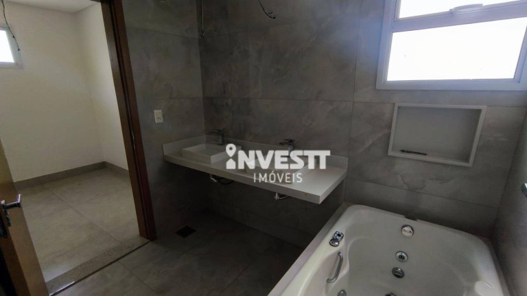 Imagem Apartamento com 3 Quartos à Venda, 225 m² em Setor Bueno - Goiânia Imagem Apartamento com 3 Quartos à Venda, 225 m² em Setor Bueno - Goiânia