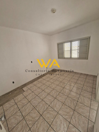 Imagem Sobrado com 3 Quartos à Venda, em Centro - Mogi Das Cruzes Imagem Sobrado com 3 Quartos à Venda, em Centro - Mogi Das Cruzes