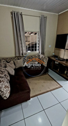 Imagem Casa com 2 Quartos à Venda, 200 m² em Vila Santa Luzia - Mogi Mirim Imagem Casa com 2 Quartos à Venda, 200 m² em Vila Santa Luzia - Mogi Mirim