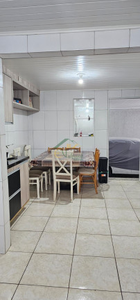 Imagem Casa com 3 Quartos à Venda, 107 m² em Guarani - Colombo Imagem Casa com 3 Quartos à Venda, 107 m² em Guarani - Colombo