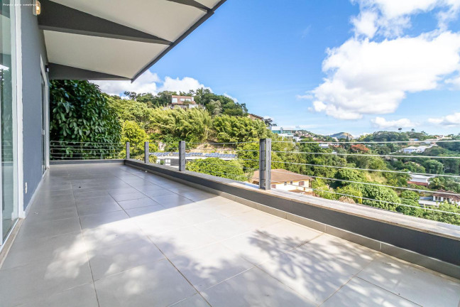 Imagem Sobrado com 4 Quartos à Venda, 1.500 m² em Vila Progresso - Niterói
