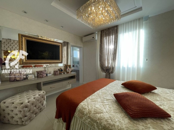 Imagem Cobertura com 3 Quartos à Venda, 145 m² em Meia Praia - Itapema