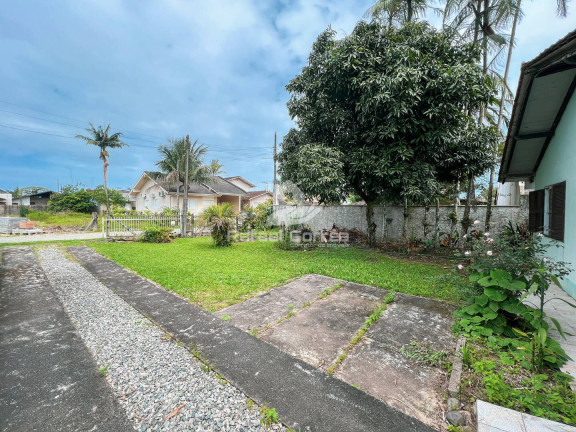 Imagem Casa com 4 Quartos à Venda, 390 m² em Costeira - Balneário Barra Do Sul Imagem Casa com 4 Quartos à Venda, 390 m² em Costeira - Balneário Barra Do Sul