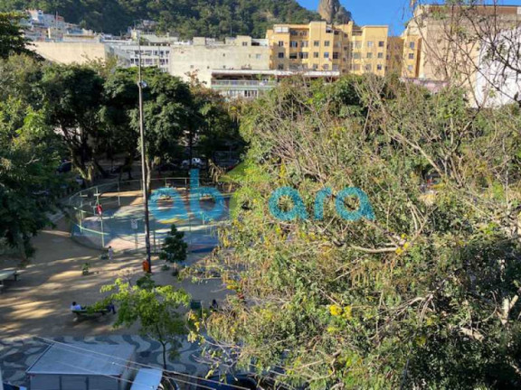 Imagem Cobertura com 3 Quartos à Venda, 150 m² em Copacabana - Rio De Janeiro Imagem Cobertura com 3 Quartos à Venda, 150 m² em Copacabana - Rio De Janeiro