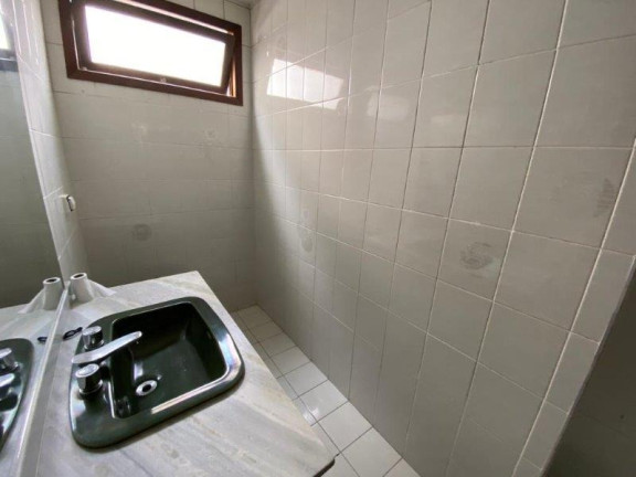 Imagem Imóvel com 4 Quartos à Venda, 230 m² em Alphaville - Santana De Parnaíba Imagem Imóvel com 4 Quartos à Venda, 230 m² em Alphaville - Santana De Parnaíba