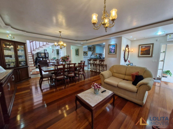 Imagem Casa com 4 Quartos à Venda, 300 m² em Trindade - Florianópolis Imagem Casa com 4 Quartos à Venda, 300 m² em Trindade - Florianópolis