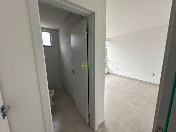 Imagem Sobrado com 2 Quartos à Venda, 80 m² em Zimbros - Bombinhas Imagem Sobrado com 2 Quartos à Venda, 80 m² em Zimbros - Bombinhas