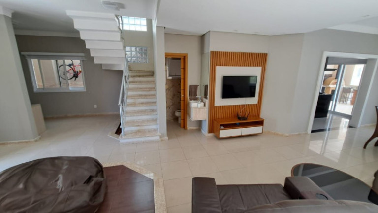 Imagem Casa com 3 Quartos à Venda, 248 m² em Urbanova - São José Dos Campos