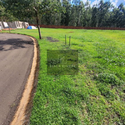 Imagem Terreno à Venda, 750 m² em Royal Park Prime - Ourinhos