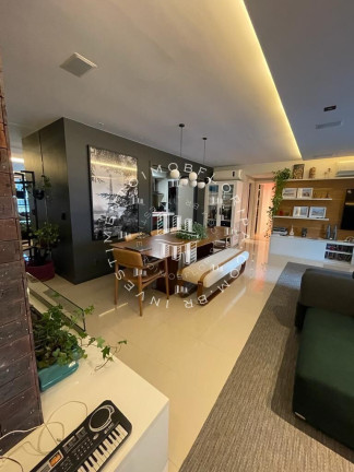Imagem Apartamento com 3 Quartos à Venda, 184 m² em Itacorubi - Florianópolis Imagem Apartamento com 3 Quartos à Venda, 184 m² em Itacorubi - Florianópolis