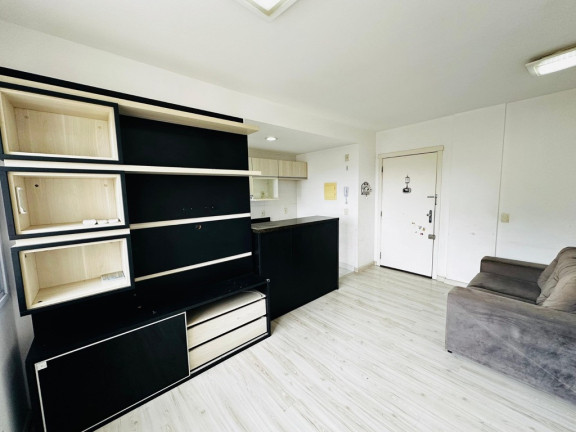 Imagem Apartamento com 3 Quartos à Venda, 67 m² em Vila Ipiranga - Porto Alegre