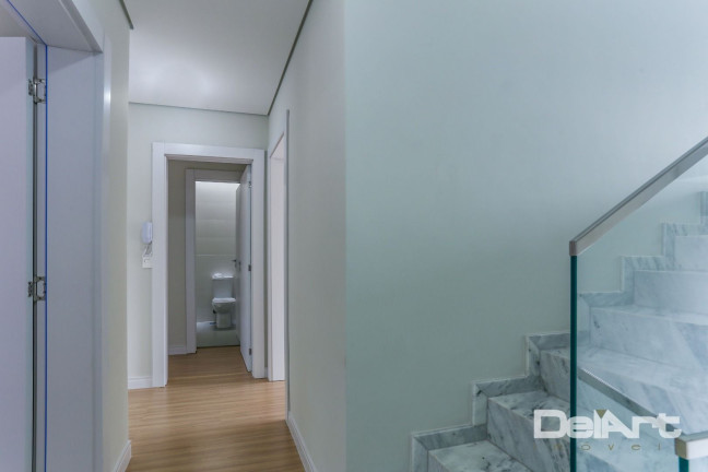 Imagem Casa com 3 Quartos à Venda, 224 m² em Uberaba - Curitiba