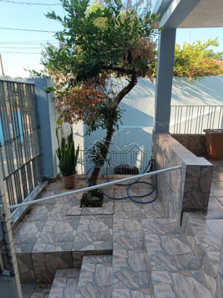 Imagem Casa com 2 Quartos à Venda, 215 m² em Jardim Fernandes - São Paulo