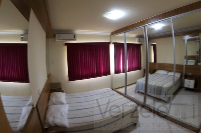 Imagem Apartamento com 3 Quartos para Temporada, 180 m² em Meia Praia - Itapema