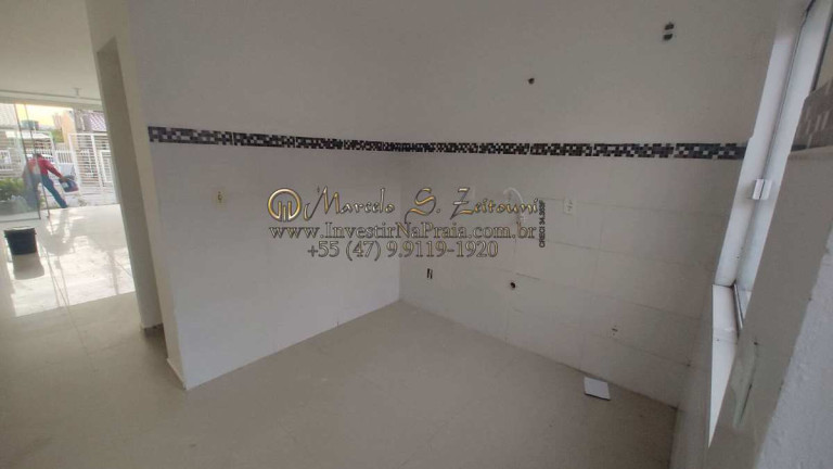 Imagem Sobrado com 2 Quartos para Alugar, 100 m² em Perequê - Porto Belo Imagem Sobrado com 2 Quartos para Alugar, 100 m² em Perequê - Porto Belo