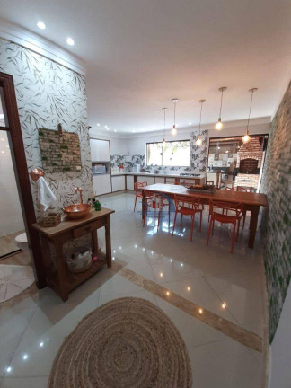 Imagem Sobrado com 3 Quartos à Venda, 175 m² em Canto Do Forte - Praia Grande Imagem Sobrado com 3 Quartos à Venda, 175 m² em Canto Do Forte - Praia Grande