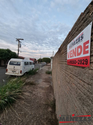 Imagem Terreno à Venda, 330 m² em Cidade Jardim - Leme Imagem Terreno à Venda, 330 m² em Cidade Jardim - Leme