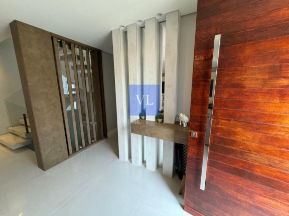 Imagem Casa com 3 Quartos à Venda, 200 m² em Cachoeira - Curitiba Imagem Casa com 3 Quartos à Venda, 200 m² em Cachoeira - Curitiba