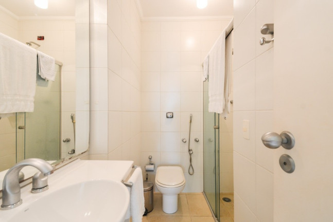 Imagem Apartamento com 2 Quartos à Venda, 176 m² em Pinheiros - São Paulo Imagem Apartamento com 2 Quartos à Venda, 176 m² em Pinheiros - São Paulo