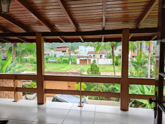 Imagem Casa com 5 Quartos à Venda, em Jardim Carolina - Ubatuba Imagem Casa com 5 Quartos à Venda, em Jardim Carolina - Ubatuba