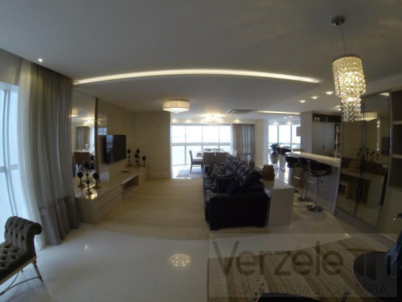Imagem Apartamento com 4 Quartos à Venda, 238 m² em Centro - Balneário Camboriú Imagem Apartamento com 4 Quartos à Venda, 238 m² em Centro - Balneário Camboriú