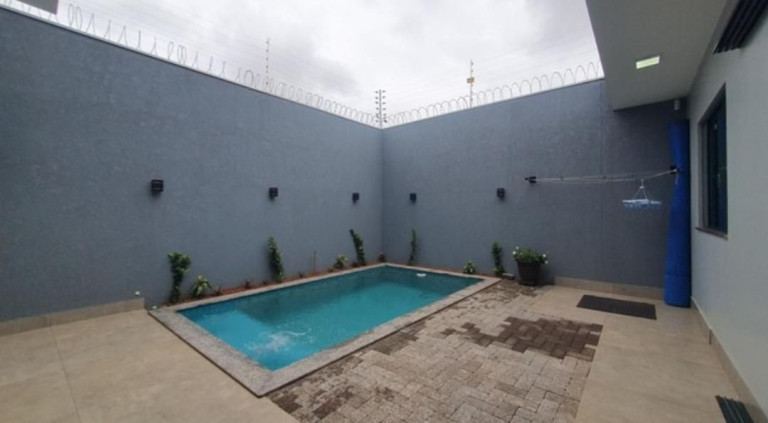 Imagem Casa com 3 Quartos à Venda, 136 m² em Bom Jardim - Maringa Imagem Casa com 3 Quartos à Venda, 136 m² em Bom Jardim - Maringa