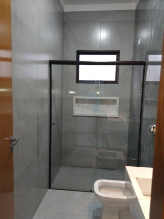 Imagem Casa com 3 Quartos à Venda, 169 m² em Vila Industrial - Bauru Imagem Casa com 3 Quartos à Venda, 169 m² em Vila Industrial - Bauru