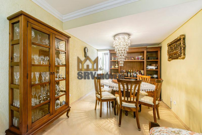 Imagem Sobrado com 2 Quartos à Venda, 201 m² em Boa Vista - Curitiba Imagem Sobrado com 2 Quartos à Venda, 201 m² em Boa Vista - Curitiba