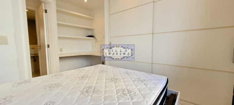 Imagem Apartamento com 1 Quarto à Venda, 38 m² em Ipanema - Rio De Janeiro Imagem Apartamento com 1 Quarto à Venda, 38 m² em Ipanema - Rio De Janeiro