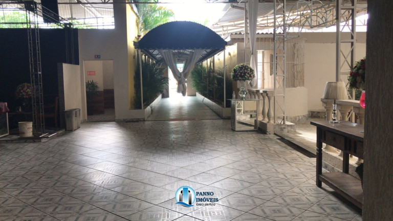 Imagem Imóvel Comercial à Venda, 1.300 m² em Parque Uruguaiana - Duque De Caxias