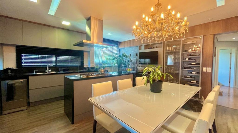 Imagem Apartamento com 3 Quartos à Venda, 142 m² em Centro - Florianópolis