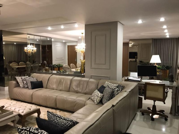Imagem Apartamento com 3 Quartos para Temporada, 187 m² em Centro - Balneário Camboriú