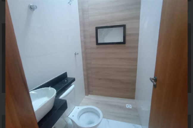 Imagem Sobrado com 2 Quartos à Venda, 60 m² em Caiçara - Praia Grande Imagem Sobrado com 2 Quartos à Venda, 60 m² em Caiçara - Praia Grande