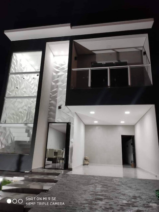 Imagem Casa de Condomínio com 3 Quartos à Venda, 250 m² em Horto Florestal - Sorocaba Imagem Casa de Condomínio com 3 Quartos à Venda, 250 m² em Horto Florestal - Sorocaba