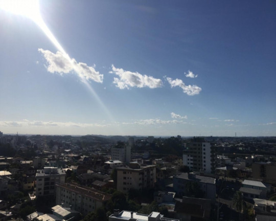 Imagem Imóvel com 2 Quartos à Venda, 117 m² em Rio Branco - Caxias Do Sul Imagem Imóvel com 2 Quartos à Venda, 117 m² em Rio Branco - Caxias Do Sul