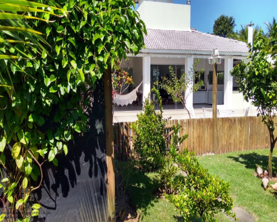Imagem Casa com 4 Quartos à Venda, 450 m² em Busca Vida (abrantes) - Camaçari
