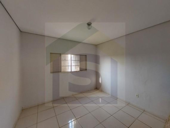 Imagem Casa com 3 Quartos à Venda, 130 m² em Vila Maria - Botucatu Imagem Casa com 3 Quartos à Venda, 130 m² em Vila Maria - Botucatu