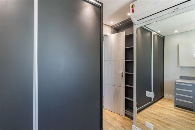 Imagem Apartamento com 2 Quartos à Venda, 180 m² em Moema - São Paulo Imagem Apartamento com 2 Quartos à Venda, 180 m² em Moema - São Paulo