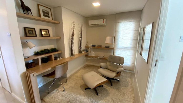 Imagem Apartamento com 3 Quartos à Venda, 138 m² em Guararapes - Fortaleza