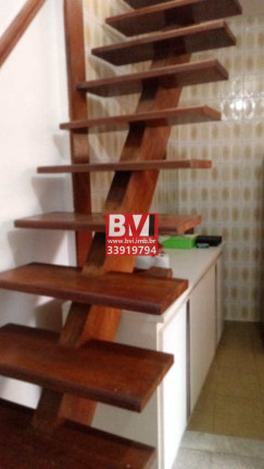 Imagem Casa com 2 Quartos à Venda, 150 m² em Irajá - Rio De Janeiro